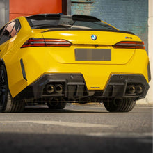 Load image into Gallery viewer, SQ-A Style Pre-Preg Carbon Fibre Rear Diffuser for BMW G90 G99 M5 2025-Present
