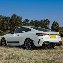 Load image into Gallery viewer, SQ Style Pre-Preg Carbon Fibre Rear Diffuser for BMW 4 Series G22 G23 20-Present
