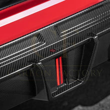 Load image into Gallery viewer, SQ Style Pre-preg Carbon Fibre Rear Diffuser for BMW F96 X6M 20-Present
