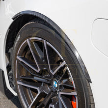 Load image into Gallery viewer, SQ Style Pre-Preg Carbon Fibre Front Wheel Arch Trims for BMW G90 G99 M5 2025-Present
