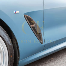 Load image into Gallery viewer, X Style Pre-Preg Carbon Fibre Side Fenders for BMW G14 G15 G16 8 Series 20-24
