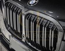 Load image into Gallery viewer, Pre-Preg Carbon Fibre Front Grille for BMW G07 X7 LCI 23-25
