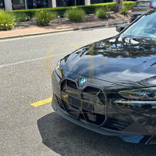 Load image into Gallery viewer, CSL Style Pre-Preg Carbon Fibre Front Grille for BMW 4 Series i4 21-25
