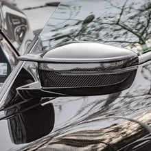 Load image into Gallery viewer, CF Style Pre-Preg Carbon Fibre Replacement Mirror Covers for BMW G20 G21 3 Series LHD 20-25
