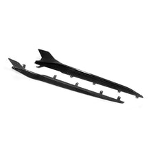 Load image into Gallery viewer, SQ Style Pre-Preg Carbon Fibre Side Skirts for BMW G14 G15 8 Series F91 F92 M8 20-Present

