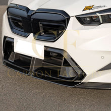 Load image into Gallery viewer, SQ-B Style Pre-Preg Carbon Fibre Front Splitter for BMW G90 G99 M5 2025-Present
