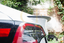 Load image into Gallery viewer, OEM Style Pre-Preg Matt Carbon Fibre Boot Spoiler for Tesla Model 3 16-23
