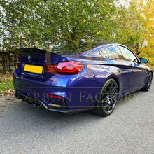 Load image into Gallery viewer, V Style Pre-Preg Carbon Fibre Boot Spoiler for BMW F82 M4 Coupe 14-20

