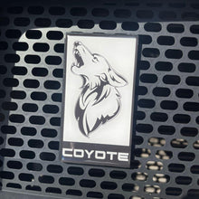Load image into Gallery viewer, Mustang Coyote Grille Gel Badge
