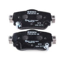 Load image into Gallery viewer, Bosch 0986494816 Disc Brake Pad Set with Acoustic Wear Warning | Fits Nissan Qashqai J11, X‑Trail T32, Leaf ZE1 &amp; Renault Kadjar | OE Quality 0 986 494 816 BP1990
