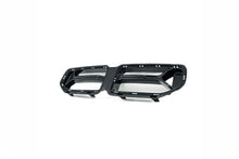 Load image into Gallery viewer, TRE Pre-Preg Carbon Fibre CSL Style Front Kidney Grilles for BMW M2 G87 – 2x2 Twill, Lightweight OEM Fit
