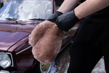 Load image into Gallery viewer, Auto Finesse Ultra Soft Wash Mitt
