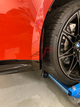 Load image into Gallery viewer, AP Design Carbon Fibre Arch Guards/Mud Flaps Front - G80 M3/M4
