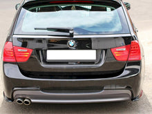 Load image into Gallery viewer, Maxton Design Gloss Black Rear Side Splitters Rear Bumper Corner Spats for BMW 3 Series E91 Touring M Sport LCI Facelift 2008-2011
