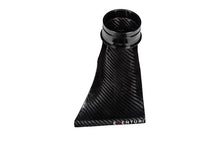 Load image into Gallery viewer, Eventuri BMW E46 Carbon/Kevlar Fibre Air Scoop (M3)
