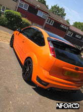 Load image into Gallery viewer, Front Splitter and Side Skirts For MK2 Facelift Ford Focus ST
