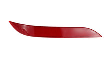Load image into Gallery viewer, Genuine BMW E60 E61 Rear Bumper Reflector (Inc. 520i, 535d, 545i &amp; M5)

