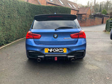 Load image into Gallery viewer, M140i and LCI M135i F1 brake light / Rain light rear diffuser
