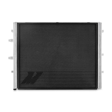 Load image into Gallery viewer, Mishimoto Performance S55 Heat Exchanger / Charge Cooler Radiator for BMW M3 F80, M4 F82/F83, M2 Competition F87 - Dual-Pass Aluminum, Direct-Fit - MMHE-F80-15
