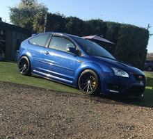 Load image into Gallery viewer, MK2 Pre-Facelift Ford Focus ST Front Splitter and Side Skirts
