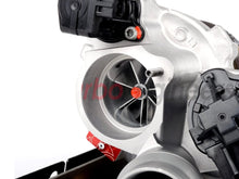 Load image into Gallery viewer, TheTurboEngineers TTE550 BMW N55 PWG Turbocharger Upgrade – Pneumatic Wastegate Hybrid Turbo (135i, 335i, M135i) | Direct Fit | Up to 550 PS
