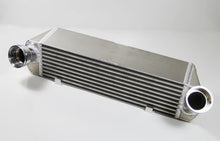 Load image into Gallery viewer, Forge Motorsport FMIC Front Mount Intercooler Upgrade for BMW 135i, 335i &amp; 1M (N54/N55) – Bar-and-Plate, Plug-and-Play
