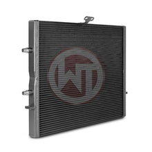 Load image into Gallery viewer, Wagner BMW S55 F80 F82 F87 Front Mount Radiator (M2 Competition, M3 &amp; M4)
