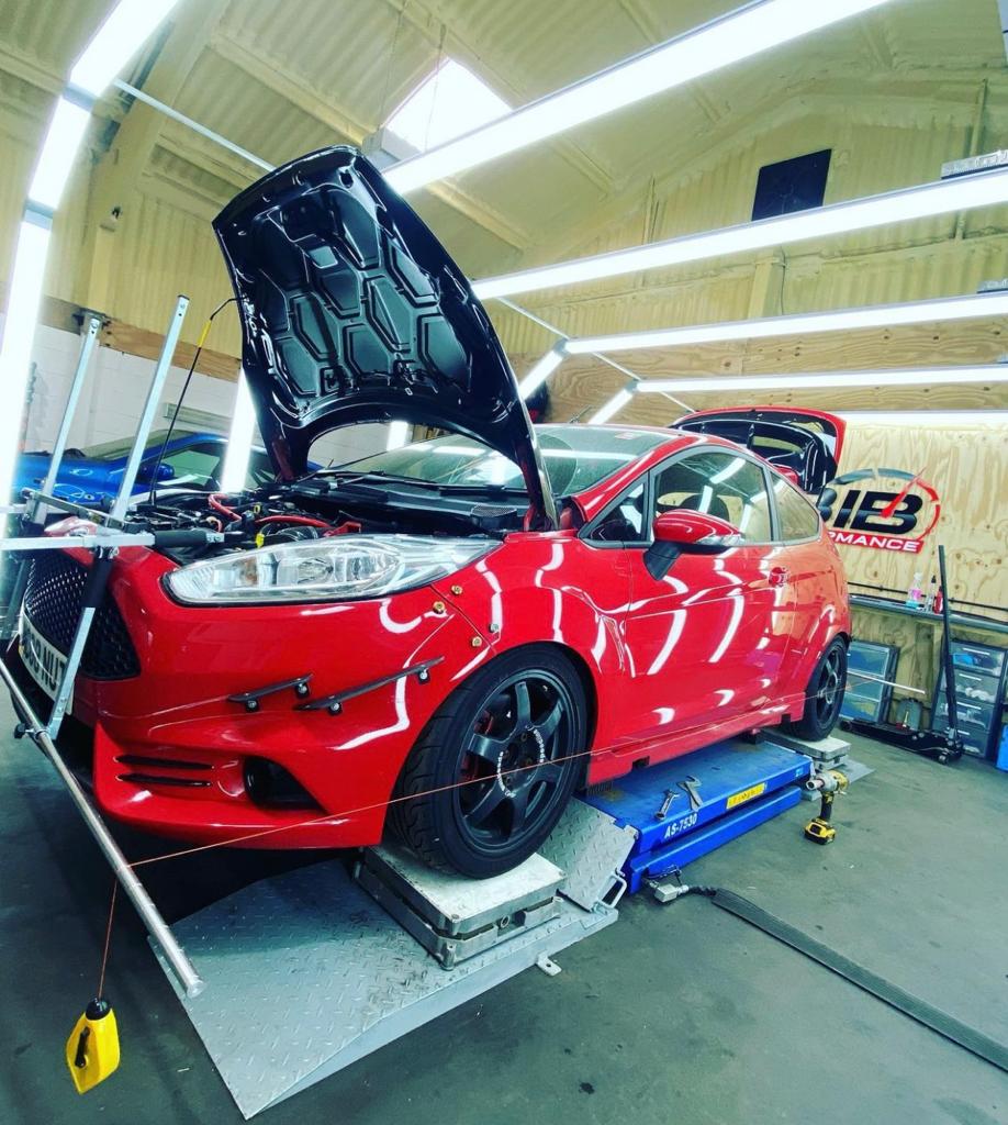 Performance 4 Wheel Alignment, Geometry Alignment & Corner Weighting