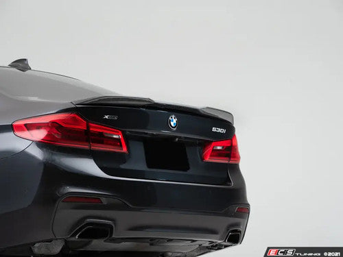 ECS Tuning Carbon Fibre CS Style Performance Rear Boot Lip Spoiler for BMW 5 Series G30 (530e/530i/540i/M550i) & M5 F90 – Real Carbon Fibre Trunk Lip Upgrade
