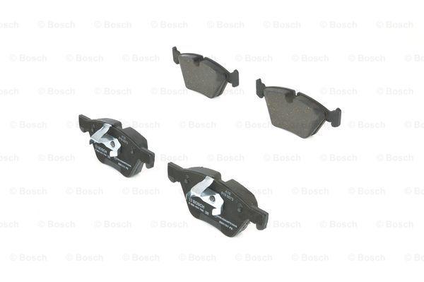 Bosch 0986494705 (0 986 494 705) Brake Pad Set for BMW 5 Series (F10/F11) 2010–2017, incl. xDrive – OE Quality, with Anti-Squeak Plate & Piston Clip – BP1700